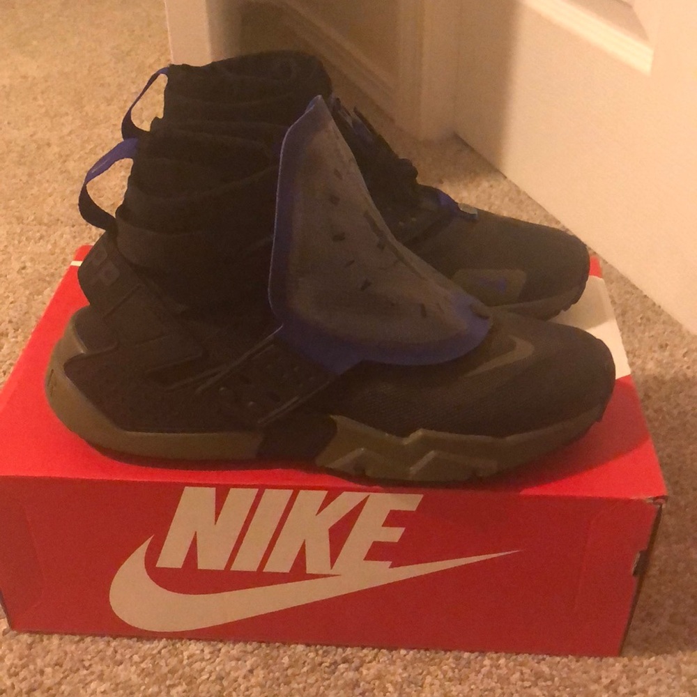 Nike air huarache gripp 8.5 black olive